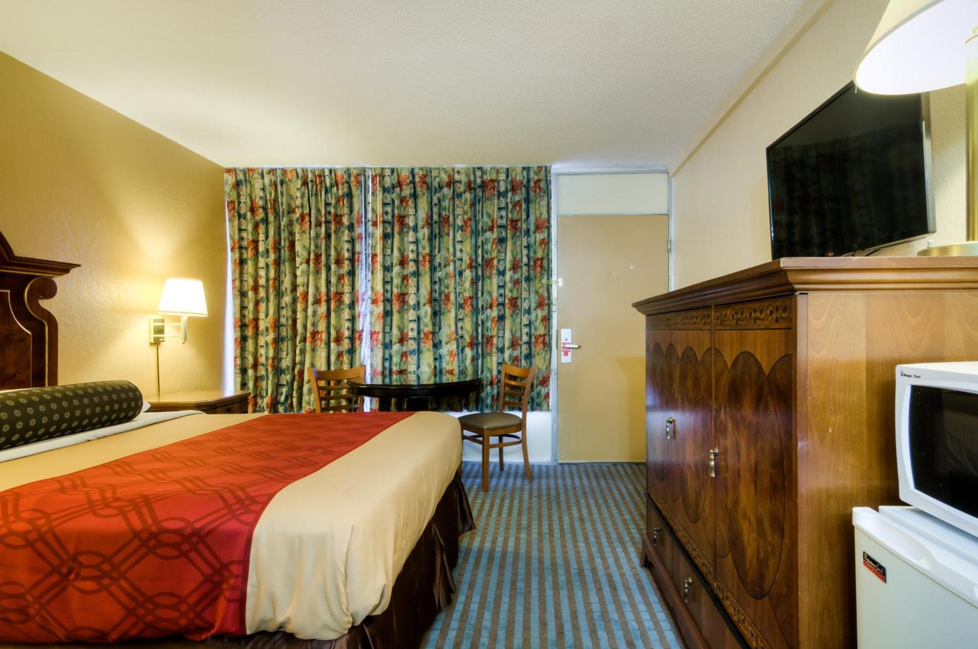Econo Lodge Shorewood Rum bild
