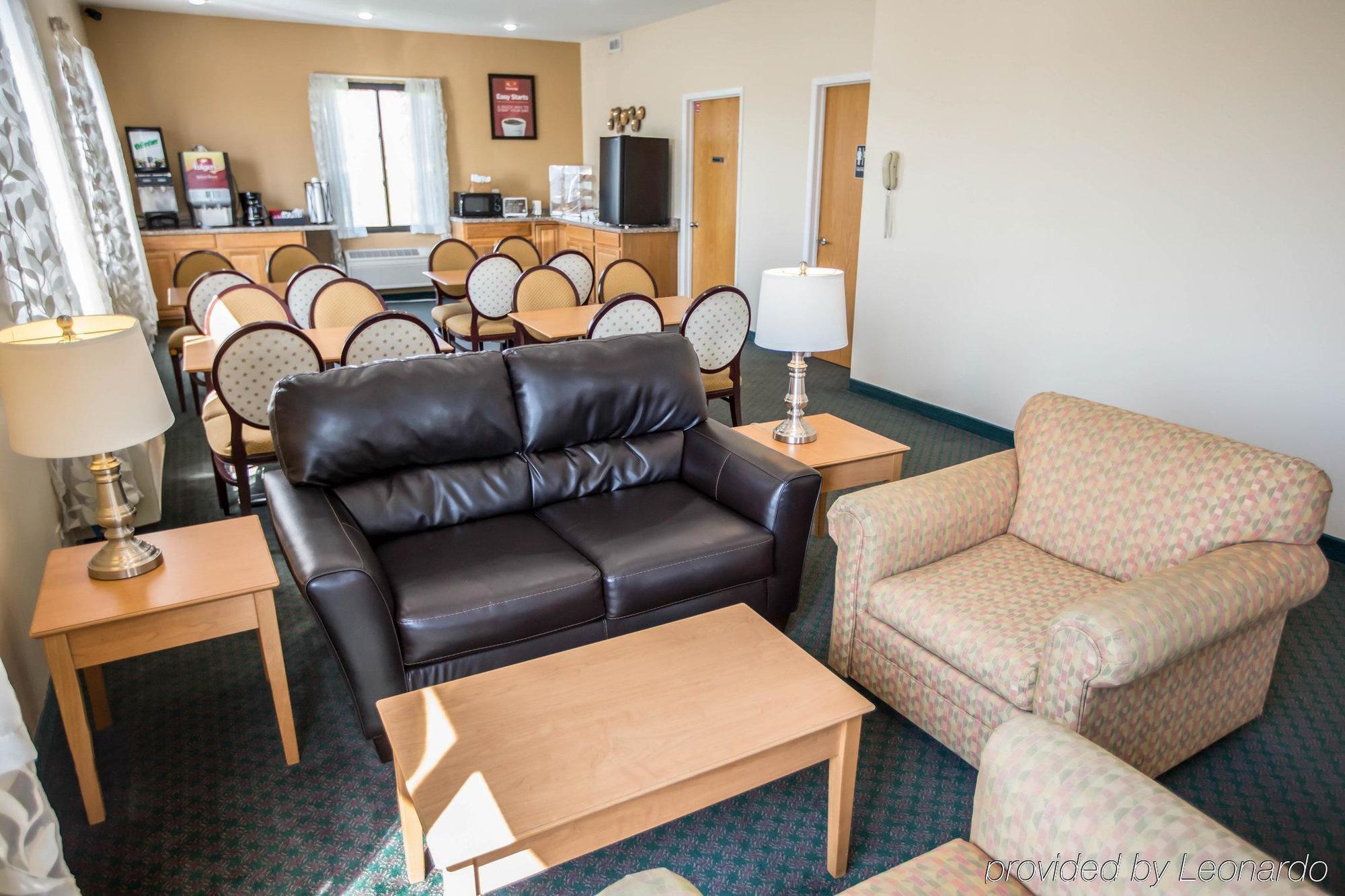 Econo Lodge Shorewood Exteriör bild